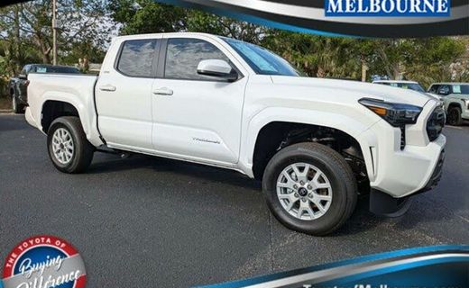 2025 Toyota Tacoma SR5