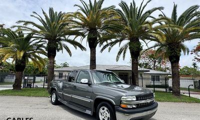 2000 Chevrolet Silverado LS