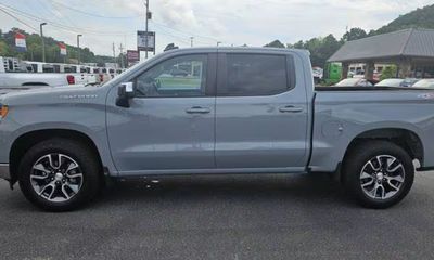 2024 Chevrolet Silverado LT L