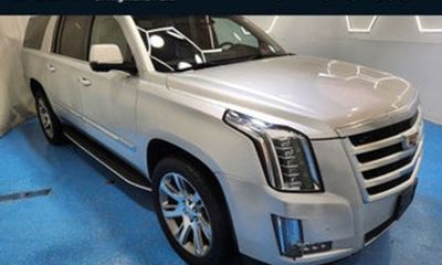 2015 Cadillac Escalade ESV Luxury