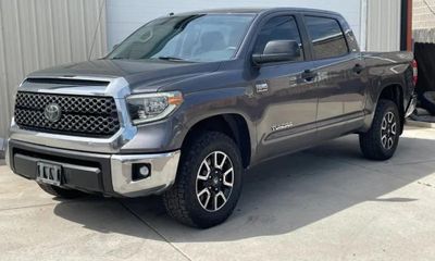 2018 Toyota Tundra SR5