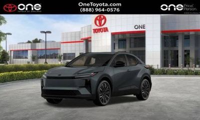 2026 Toyota C-HR SE