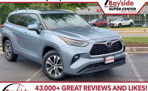 2022 Toyota Highlander XLE