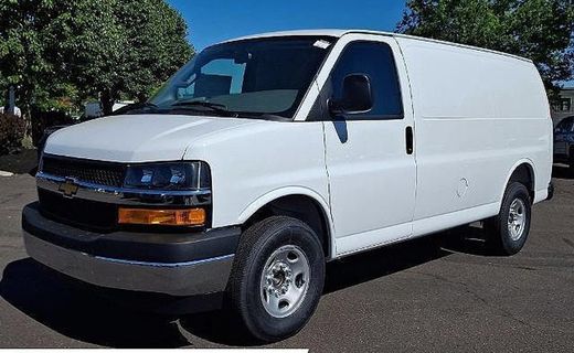 2026 Chevrolet Express 2500