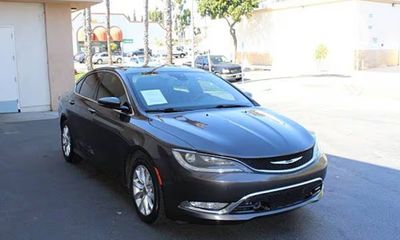 2016 Chrysler 200 200C