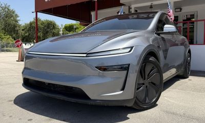 2026 Tesla Model Y Long Range