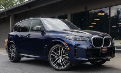 2026 BMW X5 M60I