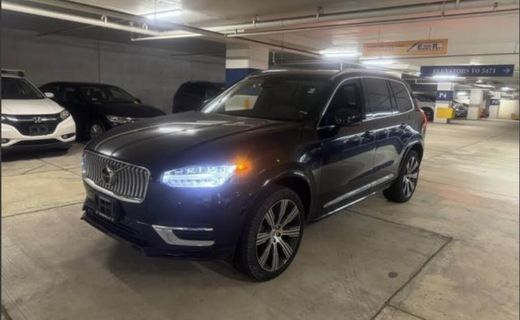 2023 Volvo XC90 Plus Bright