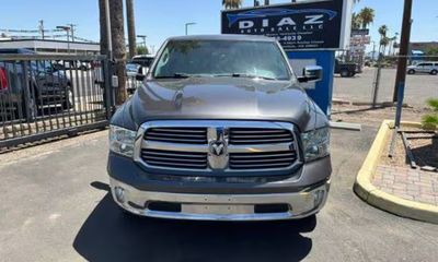 2016 Ram 1500 SLT