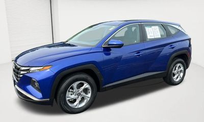 2023 Hyundai Tucson SE