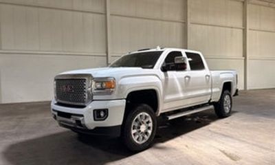 2016 GMC Sierra Denali