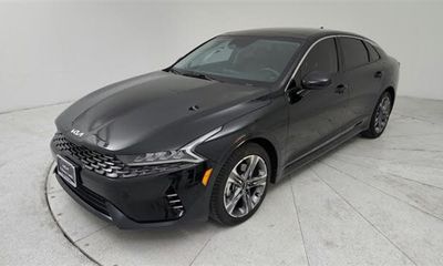 2024 Kia K5 EX