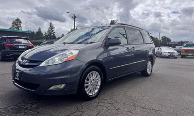 2008 Toyota Sienna XLE