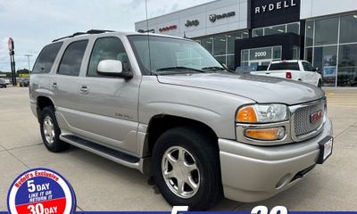 2004 GMC Yukon Luxury