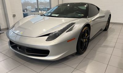 2012 Ferrari 458 Italia Coupe