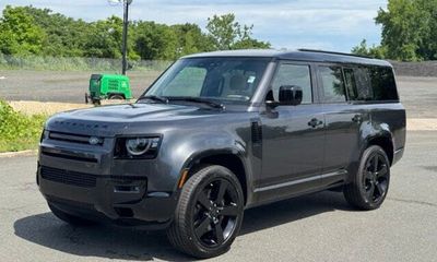 2026 Land Rover Defender 130 Limited Edition