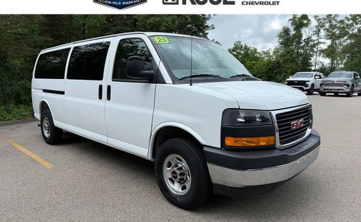 2025 GMC Savana LT EXT