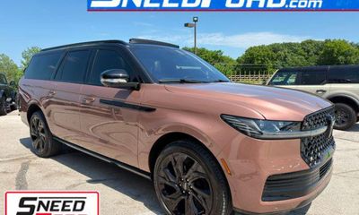 2025 Lincoln Navigator L Black Label