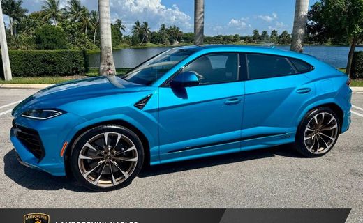 2026 Lamborghini Urus SE
