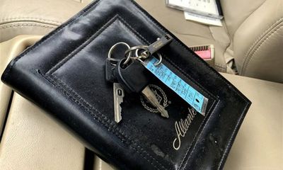 1993 Cadillac Allante Base