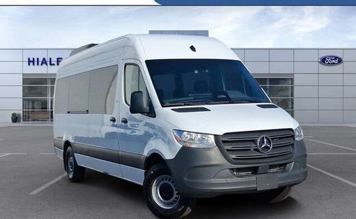 2025 Mercedes-Benz Sprinter 907