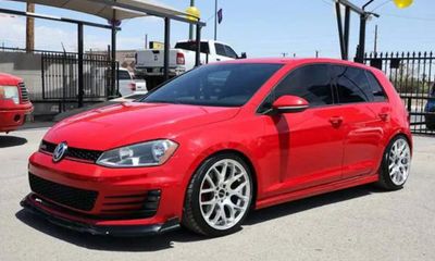2017 Volkswagen Golf GTI S Sport SE