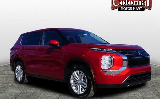 2022 Mitsubishi Outlander ES