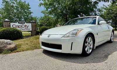 2004 Nissan 350Z Enthusiast