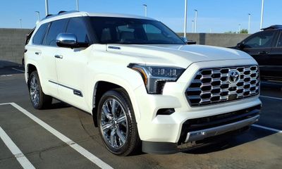 2025 Toyota Sequoia Platinum