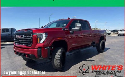 2025 GMC Sierra HD AT4