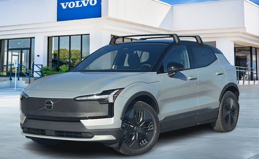 2026 Volvo EX30 CC Ultra