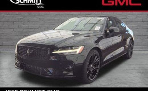 2024 Volvo S60 Plus Black Edition