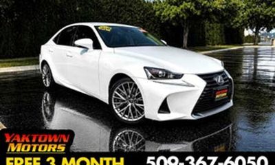 2018 Lexus IS 300