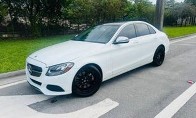 2018 Mercedes-Benz C-Class C300