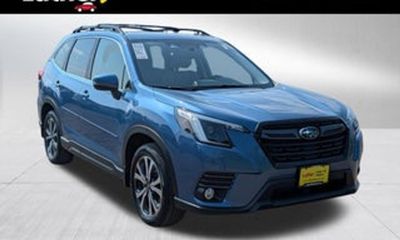 2023 Subaru Forester Limited ES Navi