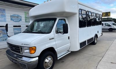 2007 Ford E-450 Super Duty