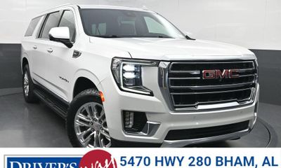 2023 GMC Yukon XL SLT