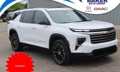 2025 Chevrolet Traverse LT