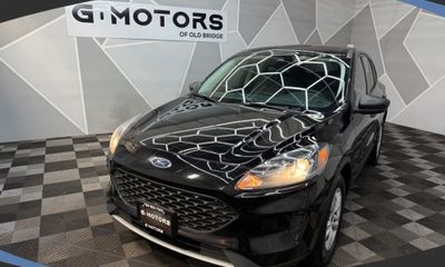 2022 Ford Escape S