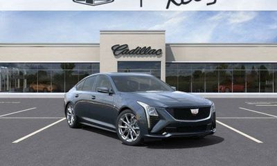 2025 Cadillac CT5 Sport