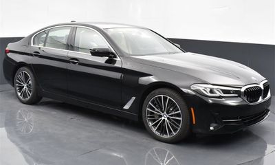 2022 BMW 530I
