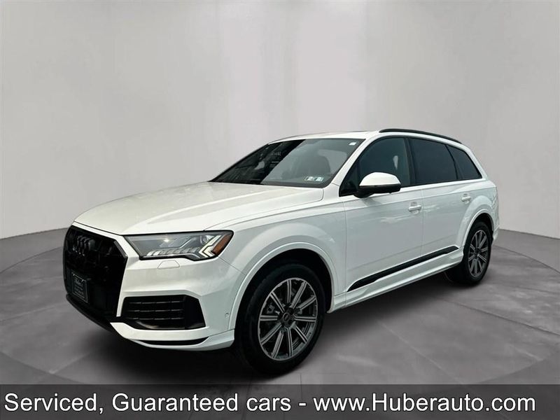 2023 Audi Q7 — a typically priced live listing