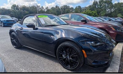 2025 Mazda MX-5 Club