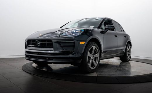 2025 Porsche Macan