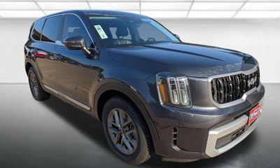 2023 Kia Telluride LX