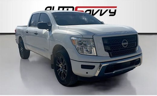 2024 Nissan Titan