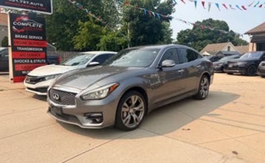 2015 Infiniti Q70