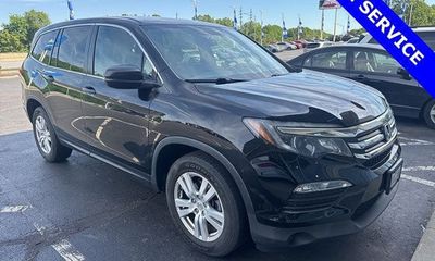 2017 Honda Pilot LX
