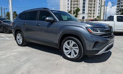 2023 Volkswagen Atlas SE W Tech