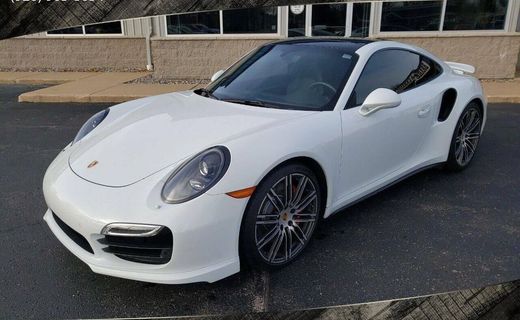2016 Porsche 911 Turbo S
